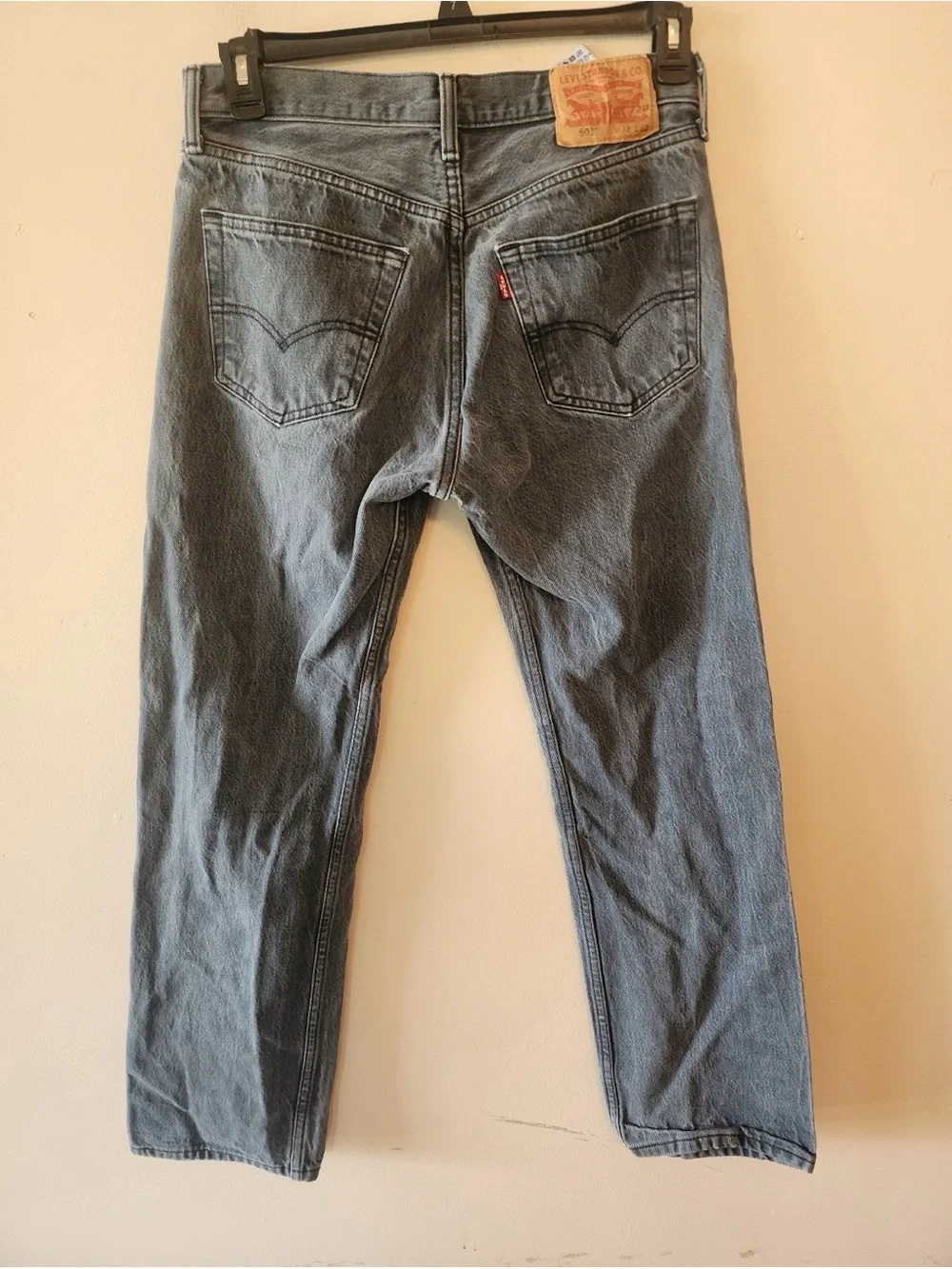 Levi's Jeans Mens 32X32 Light Gray 501 Straight Button Fly Denim